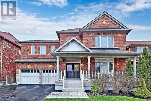 48 Tonner Crescent, Aurora, ON - Outdoor With Facade