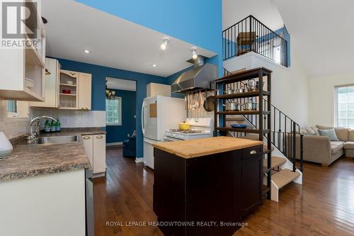 1936 Tiny Beaches Road S, Tiny, ON - Indoor Photo Showing Kitchen