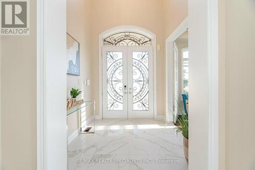 8 Herringbone Crescent, Brampton, ON - Indoor Photo Showing Other Room