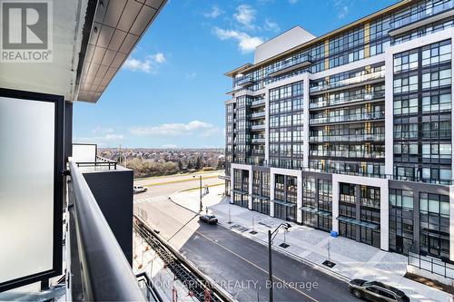 422 - 395 Dundas Street W, Oakville, ON - Outdoor With Balcony