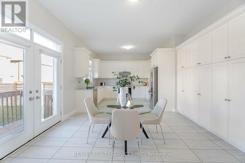 7 Malaspina Close, Brampton, ON - Indoor Photo Showing Dining Room