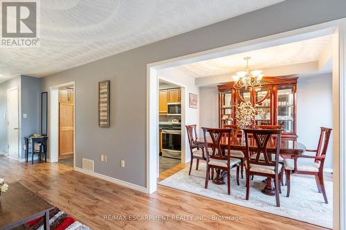 85 Royalvista Drive, Hamilton, ON - Indoor Photo Showing Dining Room