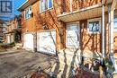 85 Royalvista Drive, Hamilton, ON  - Outdoor 