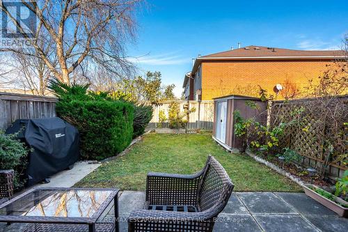 85 Royalvista Drive, Hamilton, ON - Outdoor With Backyard