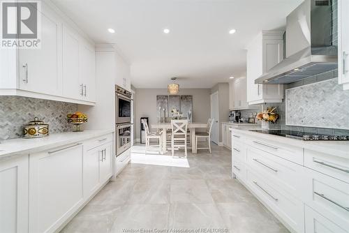 109 Mousseau Crescent, Lakeshore, ON - Indoor Photo Showing Kitchen With Upgraded Kitchen