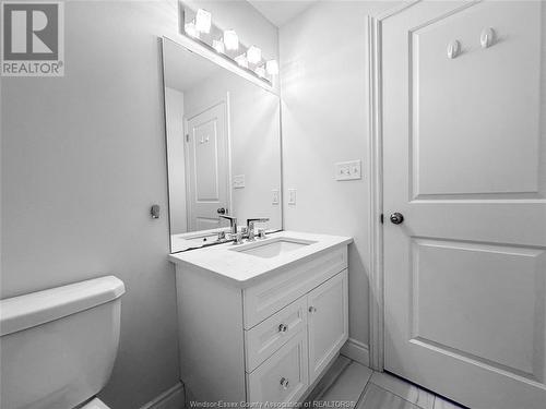 1141 Bridal Falls, Windsor, ON - Indoor Photo Showing Bathroom