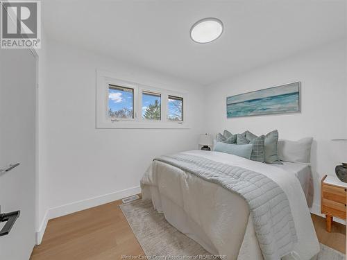 91 Woodlawn, Kingsville, ON - Indoor Photo Showing Bedroom