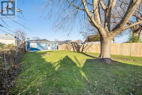 1045 Sycamore Avenue, Kingsville, ON - Outdoor