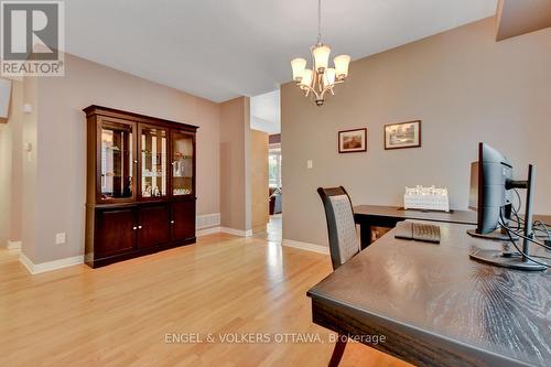 594 Bidwell Street, Ottawa, ON - Indoor Photo Showing Dining Room