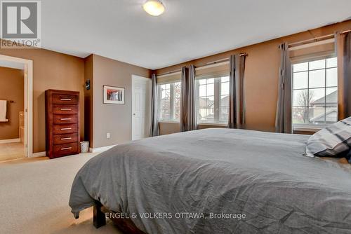 594 Bidwell Street, Ottawa, ON - Indoor Photo Showing Bedroom