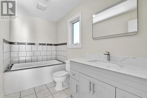 3514 Principale Street, Prescott And Russell, ON - Indoor Photo Showing Bathroom