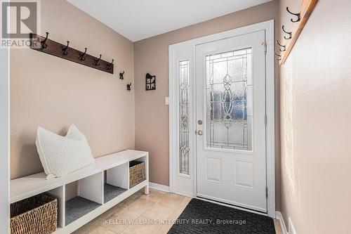 88 Ashgrove Crescent, Ottawa, ON - Indoor Photo Showing Other Room