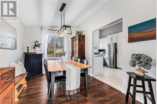 88 Ashgrove Crescent, Ottawa, ON - Indoor Photo Showing Dining Room