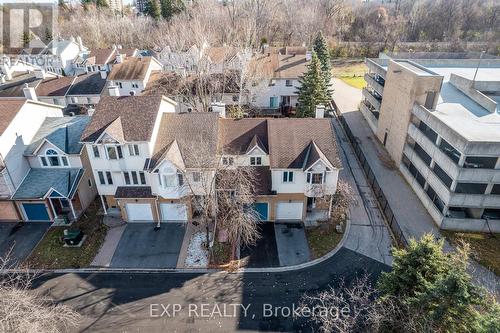 114 Corsica Private, Ottawa, ON 