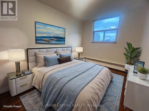 905 - 5 Parkway Forest Drive, Toronto, ON - Indoor Photo Showing Bedroom