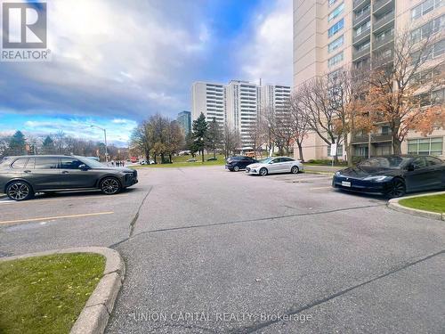 905 - 5 Parkway Forest Drive, Toronto, ON - Outdoor With Facade