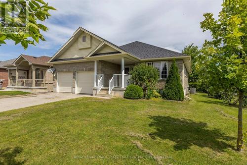 2 Lawson Avenue, Kawartha Lakes (Lindsay), ON - Outdoor With Deck Patio Veranda With Facade