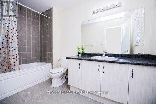 2559 Canadian Street W, Pickering, ON - Indoor Photo Showing Bathroom