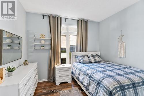 1096 Ridgemount Boulevard, Oshawa, ON - Indoor Photo Showing Bedroom