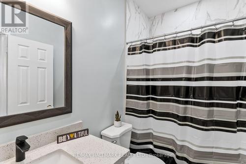 1096 Ridgemount Boulevard, Oshawa, ON - Indoor Photo Showing Bathroom