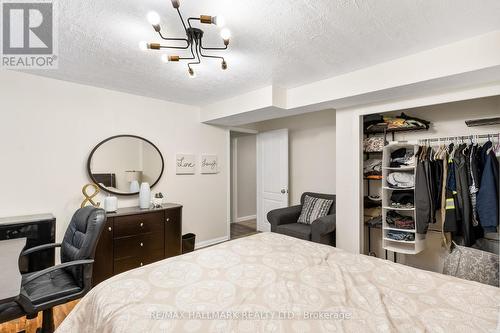 1096 Ridgemount Boulevard, Oshawa, ON - Indoor Photo Showing Bedroom