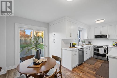 8 Threadgold Court, Whitby (Lynde Creek), ON - Indoor