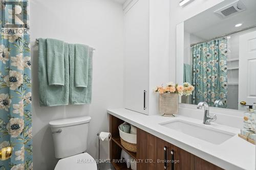 8 Threadgold Court, Whitby (Lynde Creek), ON - Indoor Photo Showing Bathroom