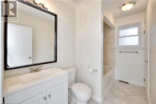 33 Golf Course Road, Woolwich, ON - Indoor Photo Showing Bathroom