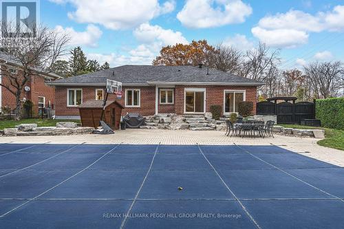 68 Dundonald Street, Barrie, ON - Outdoor