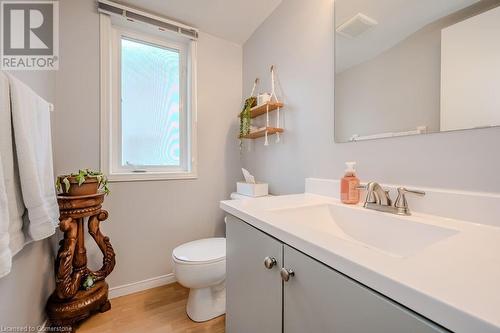 139 Brighton Street Unit# 2B, Waterloo, ON - Indoor Photo Showing Bathroom