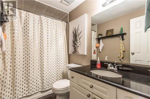 55 Blandford Street Unit# 5, Woodstock, ON - Indoor Photo Showing Bathroom