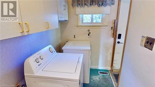 Storage cabinetry - 4 Ralph Place, North Bay, ON - Indoor Photo Showing Laundry Room