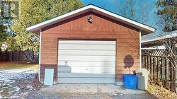 12'5 x 28'6 garage - 