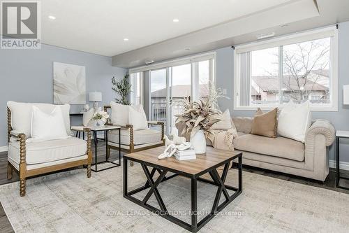 205 - 4 Beck Boulevard, Penetanguishene, ON - Indoor Photo Showing Living Room