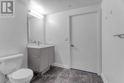 B501 - 3200 Dakota Common, Burlington, ON - Indoor Photo Showing Bathroom