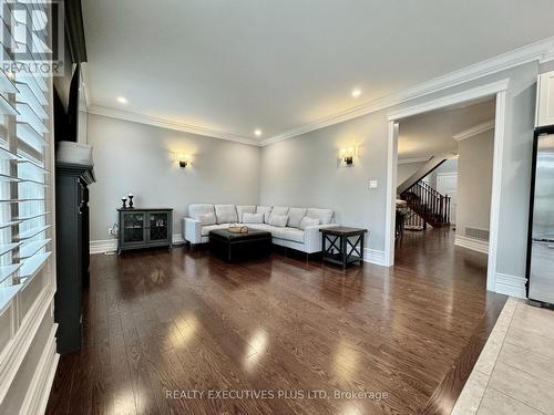 32 Boyces Creek Court, Caledon, ON - Indoor Photo Showing Other Room