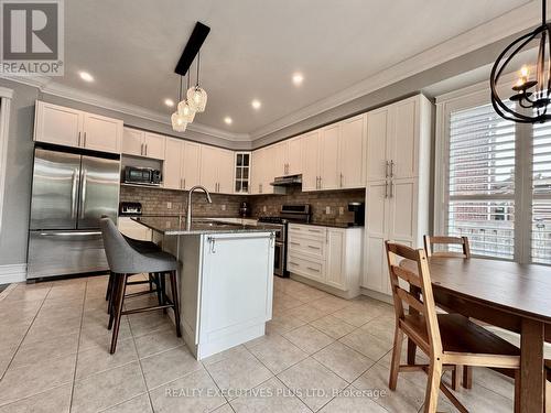 32 Boyces Creek Court, Caledon, ON - Indoor Photo Showing Other Room