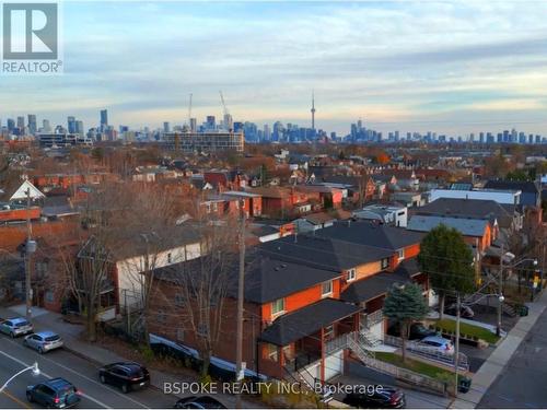 1268 Davenport Road, Toronto, ON - Outdoor With View