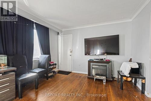 1268 Davenport Road, Toronto, ON - Indoor