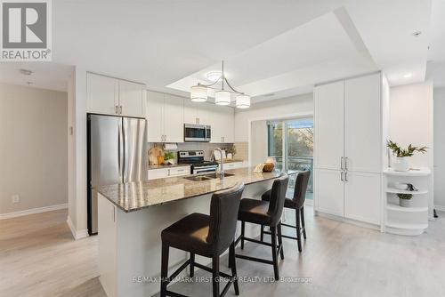 114 - 670 Gordon Street, Whitby (Port Whitby), ON - Indoor Photo Showing Kitchen