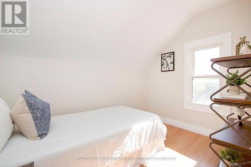 894 Robson Street, Oshawa (Lakeview), ON - Indoor Photo Showing Bedroom