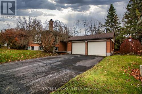 967 Smith Court, Smith-Ennismore-Lakefield, ON - Outdoor