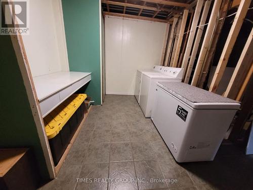 101 Mann Road, Sicamous, BC - Indoor Photo Showing Laundry Room