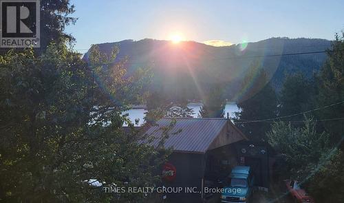 101 Mann Road, Sicamous, BC - Outdoor With View