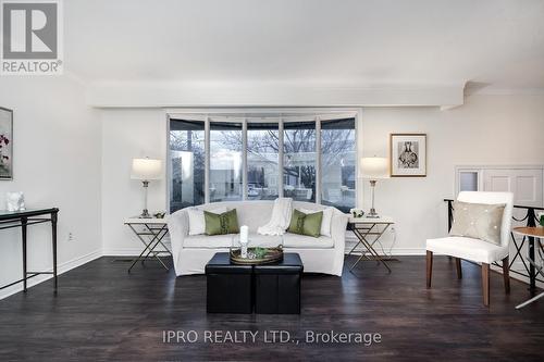 685 Vine Street, St. Catharines, ON - Indoor Photo Showing Dining Room