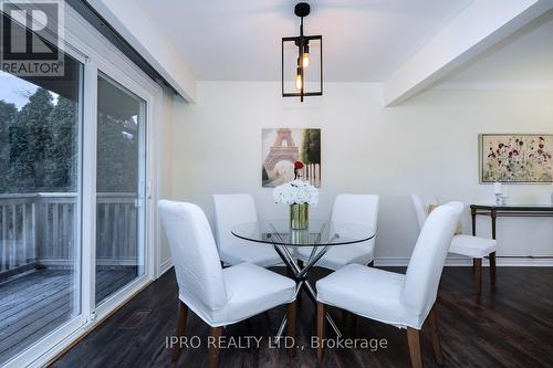 685 Vine Street, St. Catharines, ON - Indoor Photo Showing Living Room With Fireplace