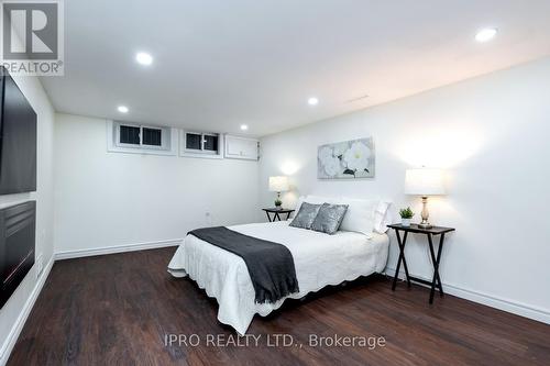 685 Vine Street, St. Catharines, ON - Indoor Photo Showing Bathroom