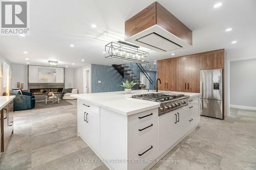 1204 West 5Th Street, Hamilton, ON - Indoor Photo Showing Kitchen With Upgraded Kitchen