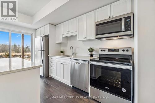 23 - 15 Stauffer Woods Trail, Kitchener, ON - Indoor Photo Showing Kitchen