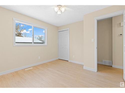 3423 42 St Nw, Edmonton, AB - Indoor Photo Showing Other Room